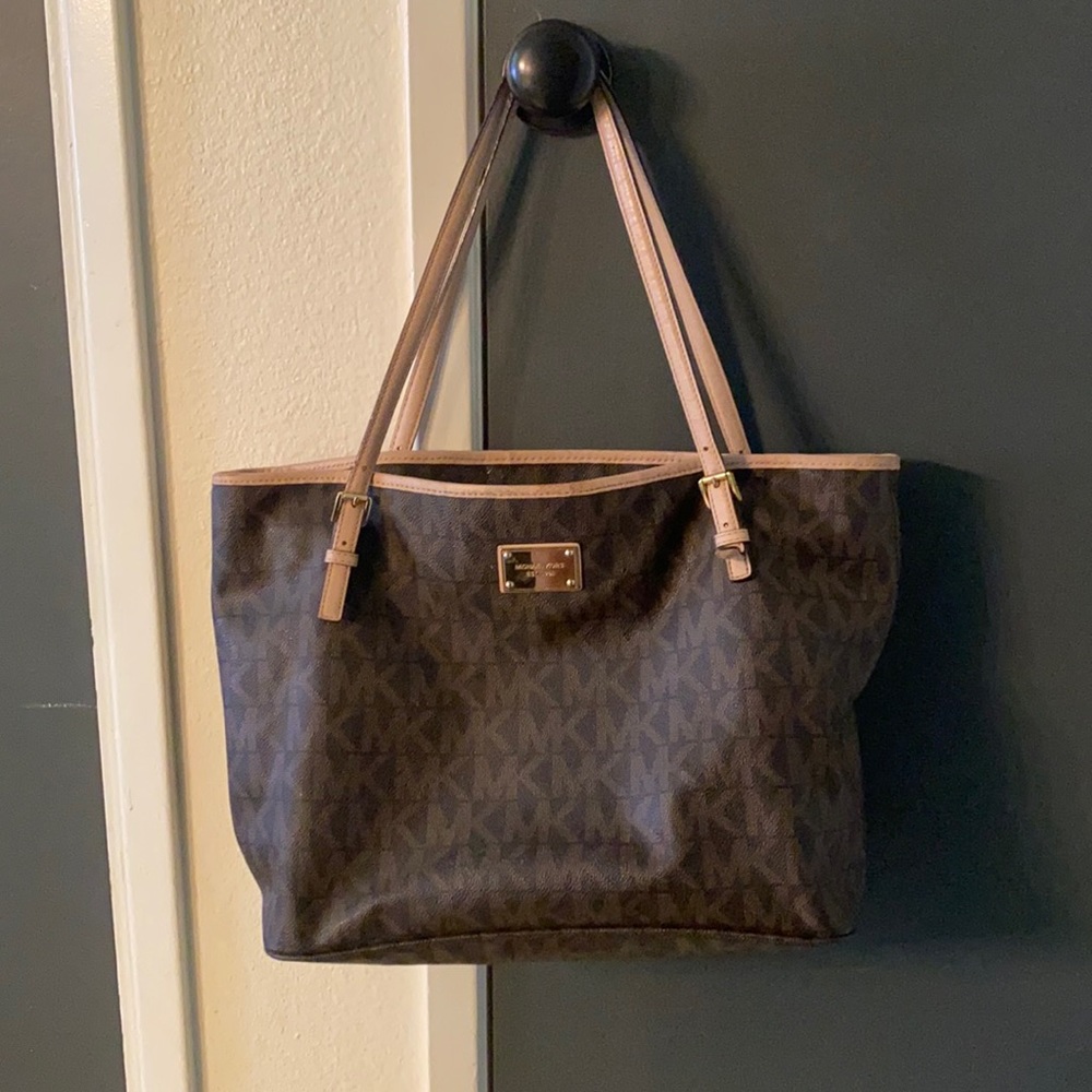 Micheal kors diaper bag
